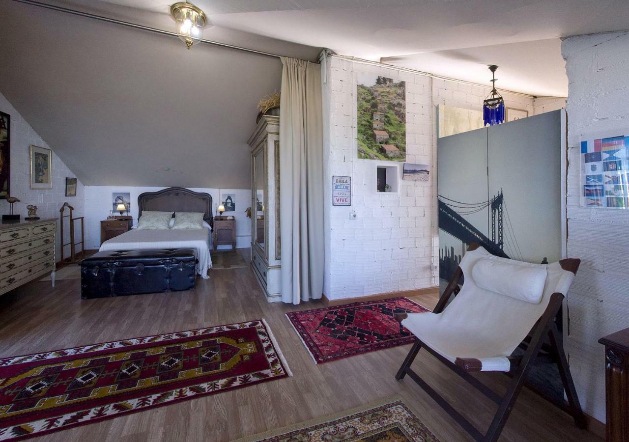 Loft Oia - Es Una Filosofia De Vida Luaran gambar