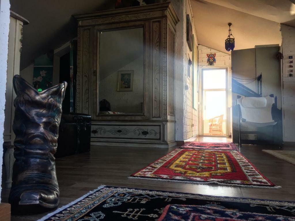 Loft Oia - Es Una Filosofia De Vida Luaran gambar
